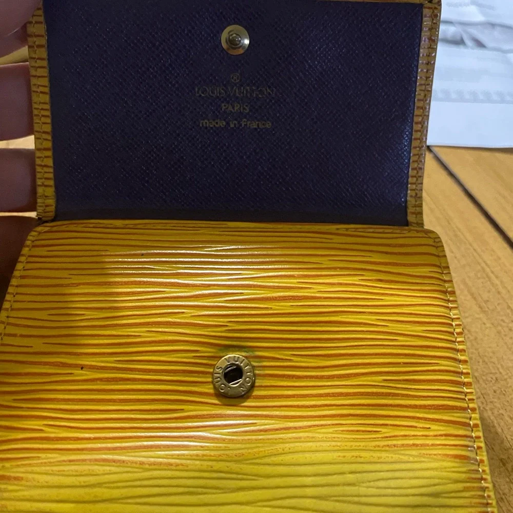 Louis Vuitton vintage Yellow Epi Wallet